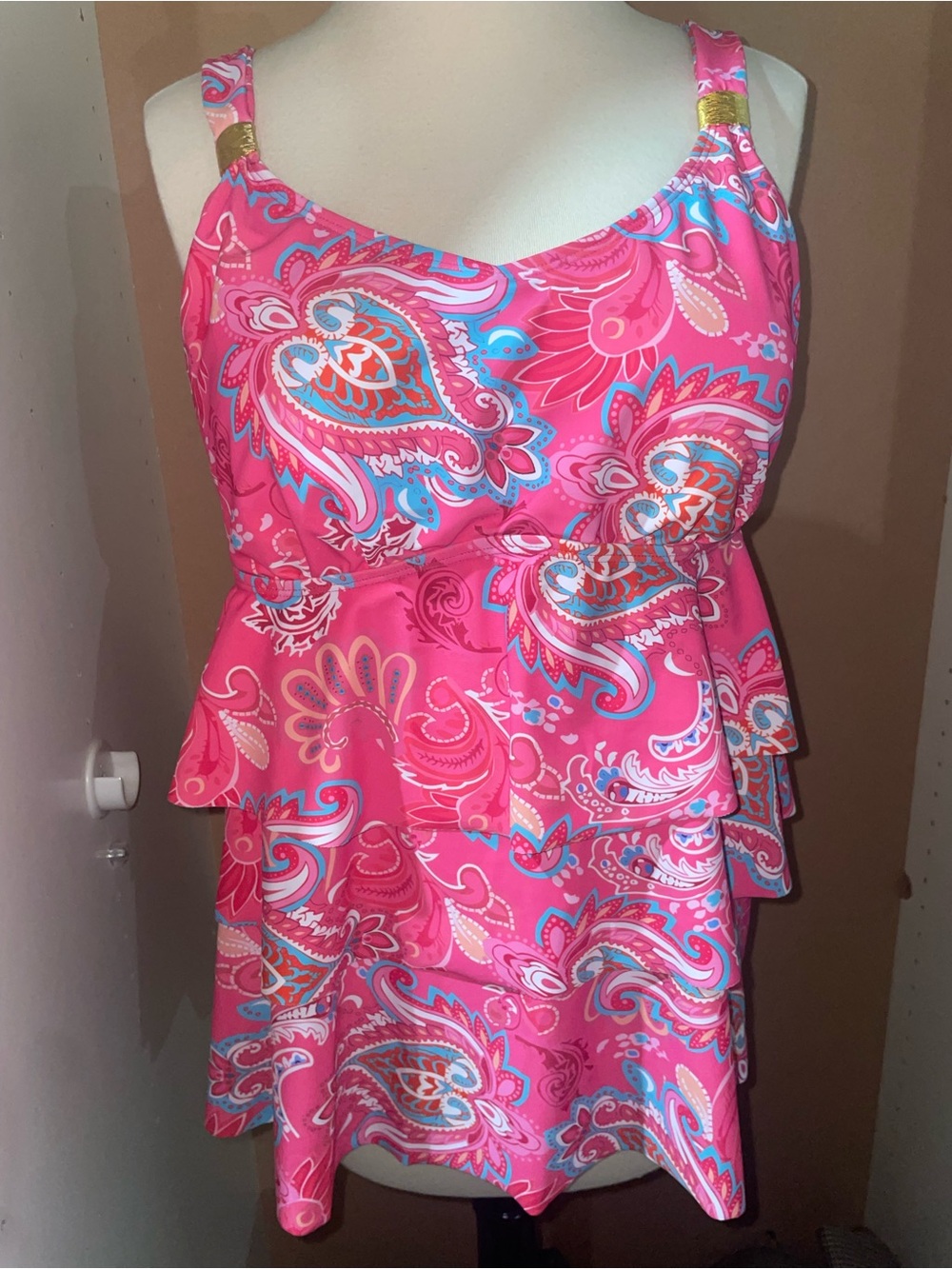 Pink Paisley Tiered Swimsuit Tank Top